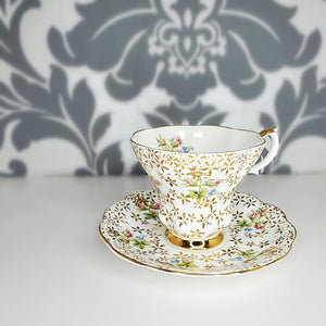 PATTERN 4401 - Royal Albert Bone China