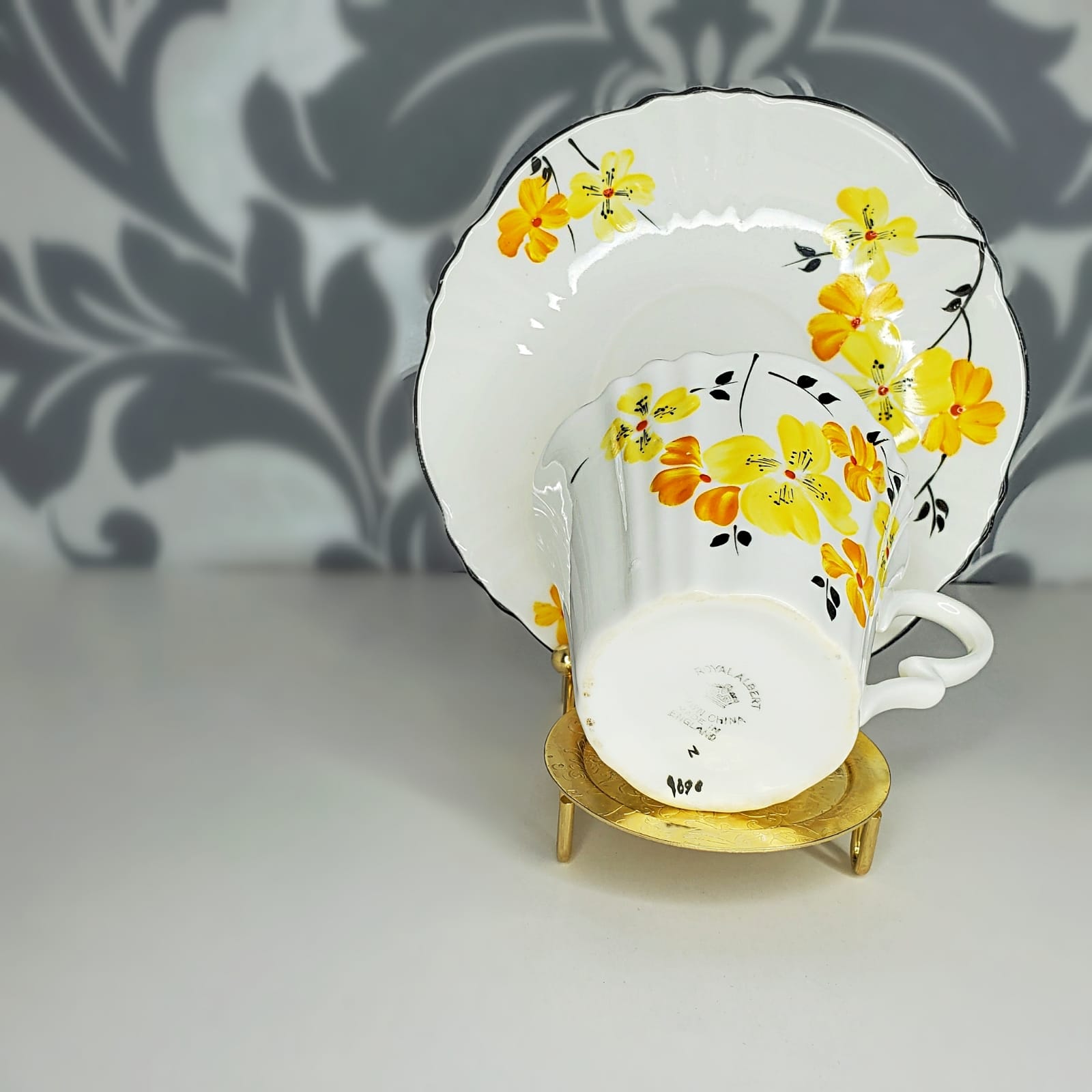UN-NAMED DUO - Royal Albert Crown China