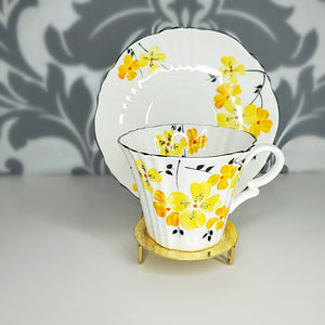 UN-NAMED DUO - Royal Albert Crown China