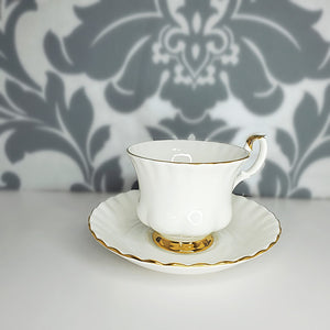 VAL D'OR - Royal Albert Bone China